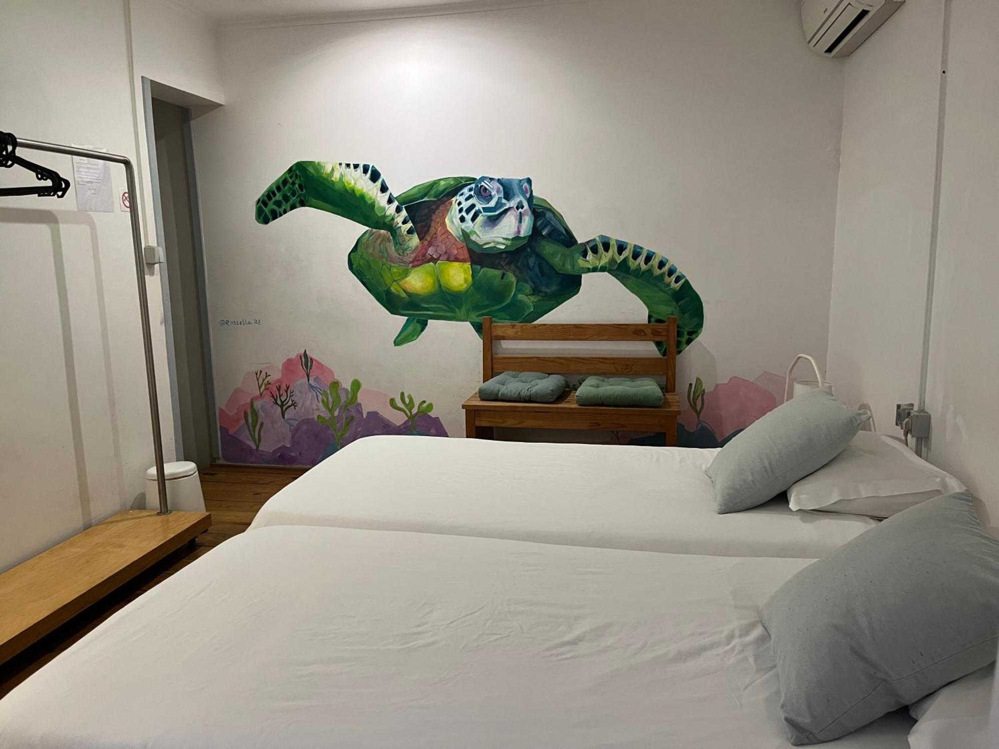 Alface Hall Hostel & Bar - Lisbon, Lisbon