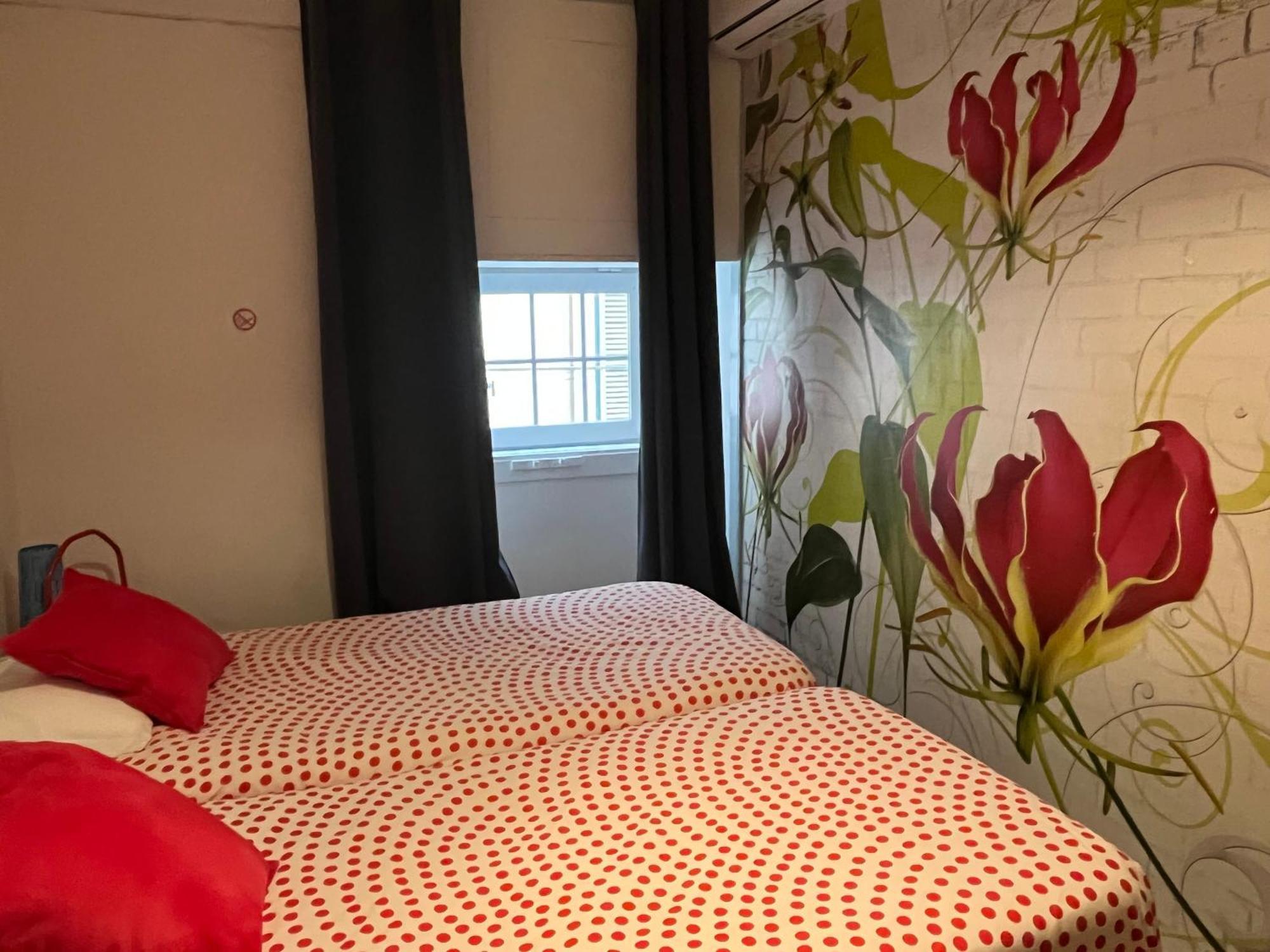 Alface Hall Hostel & Bar - Lisbon — Photos 3